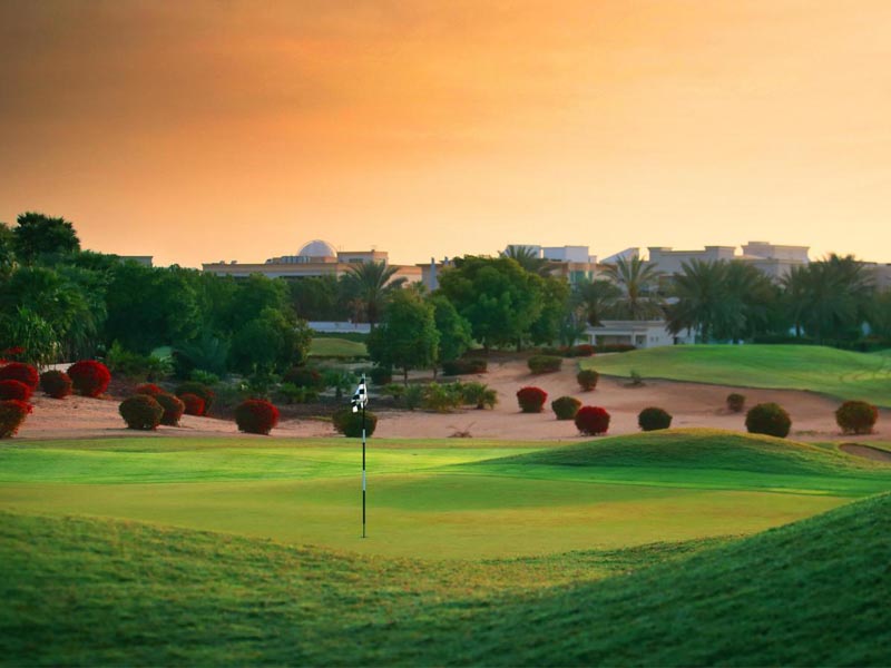 golf-course-construction-company-in-dubai-the-montgomerie-golf-course